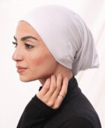 white Syrian Bonnet