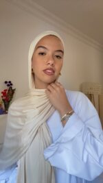 Light Beige 2-Piece Lycra Set - Image 2