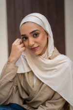 Light Beige 2-Piece Lycra Set - Image 3