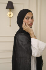 Noir Ruffled Cotton - Image 3
