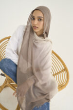 Soft Taupe - cream ombre